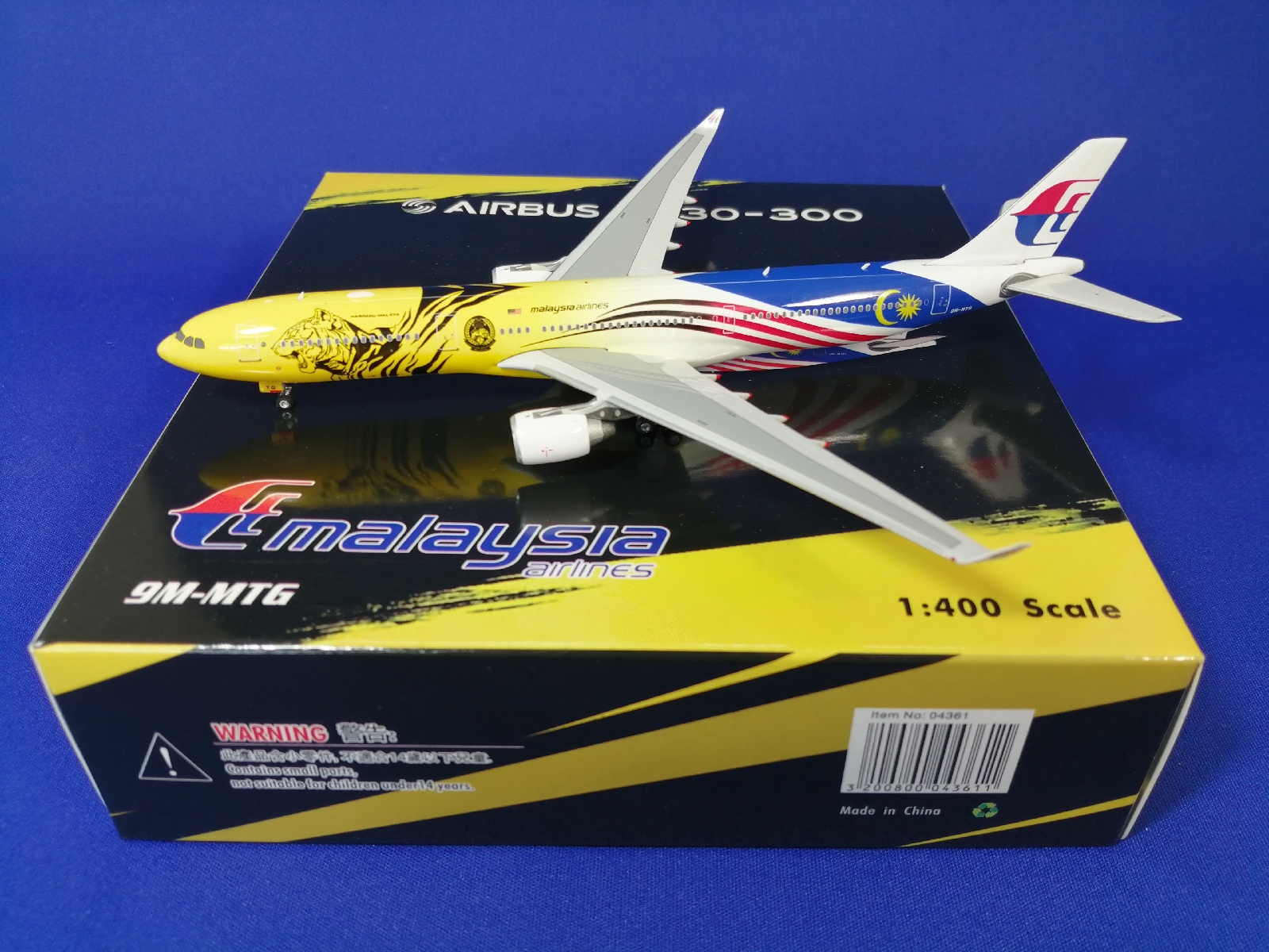04361 Phoenix Malaysia Harimau / マレーシア航空 A330-300 9M-MTG 1:400 完売しました。