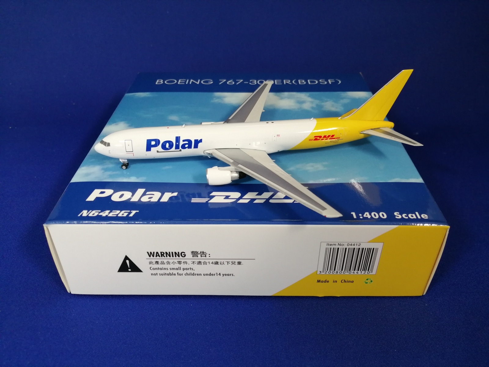 04412 Phoenix Polar Cargo (DHL) / ポーラーカーゴ B767-300BDSF N642GT 1:400 お取り寄せ
