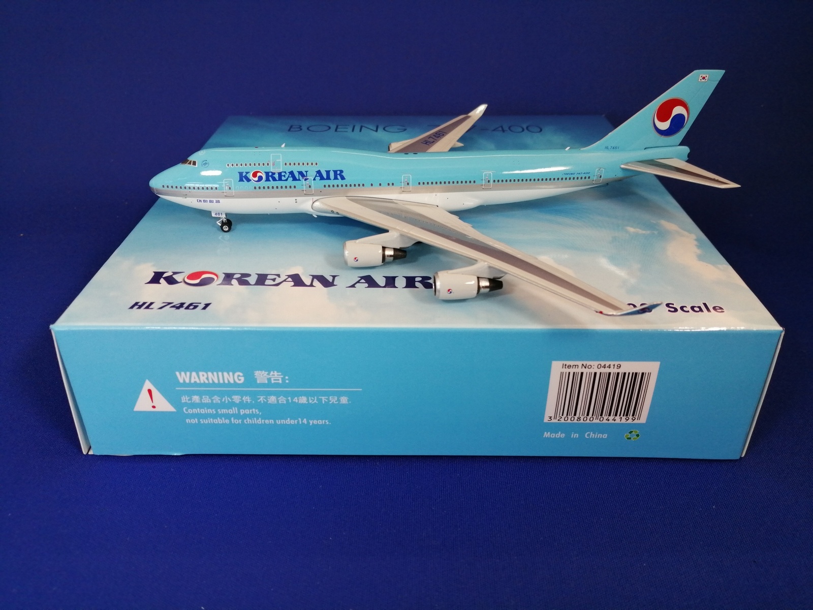 04419 Phoenix Korean Air / 大韓航空 B747-400 HL7461 1:400 完売しました。