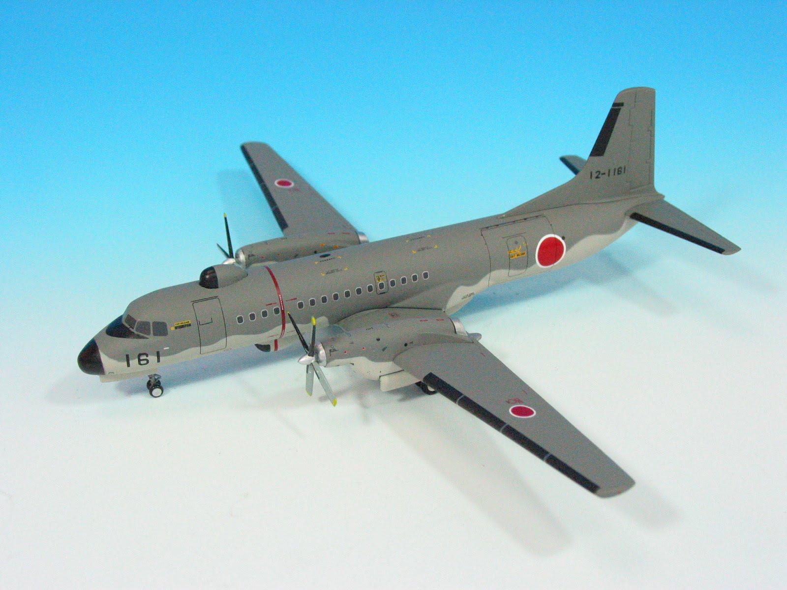 21151 全日空商事特注品 航空自衛隊 YS-11E 入間基地 総飛 電子測定隊 迷彩 12-1161 1:200 メーカー完売