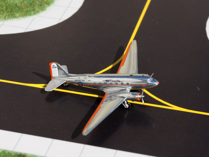 GJ70977 GEMINI JETS American / アメリカン航空 DC-3 NC21798 1:400 完売しました。