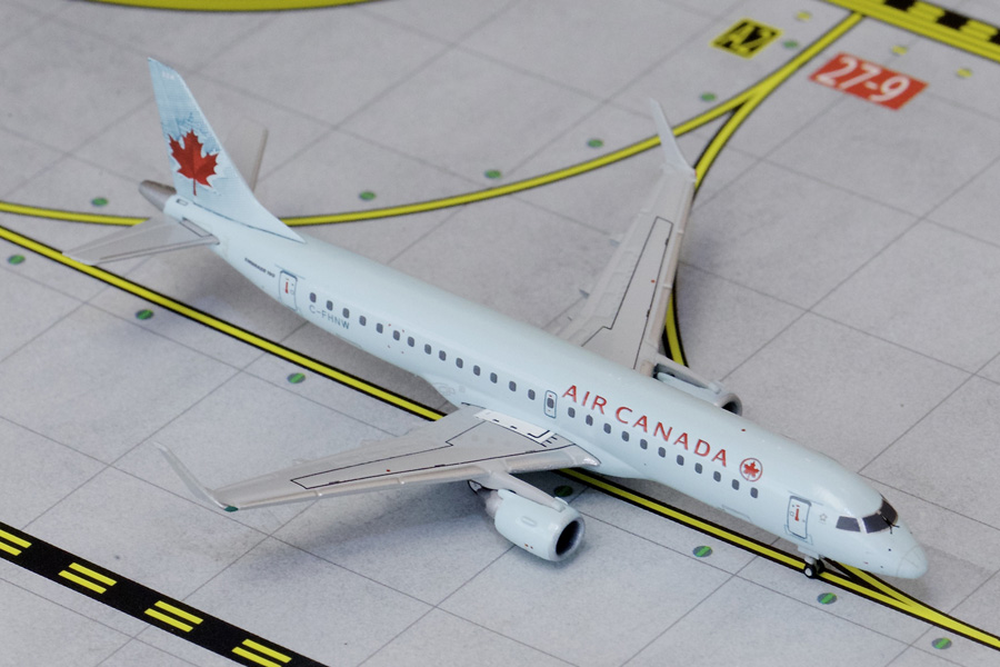 GJ701246 GEMINI JETS Air Canada / エア カナダ Embraer E190 C-FHNY 1:400 完売しました。