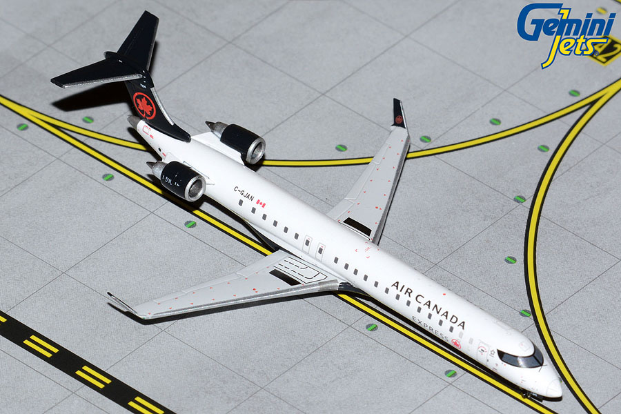 GJACA2030 GEMINI JETS Air CanadaExpress / エアカナダ エクスプレス CRJ-900LR C-GJAN 1:400 完売しました。