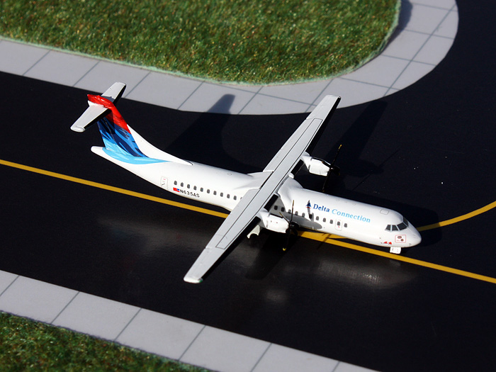 GJ701094 GEMINI JETS Delta Connection / デルタ・コネクション ATR-72 N635AS COLORS IN MOTION 1:400 完売しました。