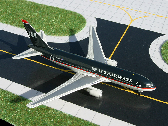 15426 GEMINI JETS US AIRWAYS B767-200 N655US 1:400 完売しました。
