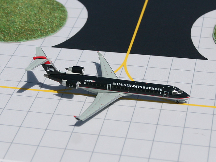 GJ70908 GEMINI JETS US AIRWAYS / USエアウェイズ CRJ-700 N702PS 1:400 メーカー完売