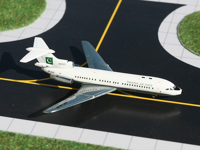 GM75030 GEMINI MACS Pskistan Air Force / パキスタン空軍 TRIDENT 1E AP-AUG 1:400