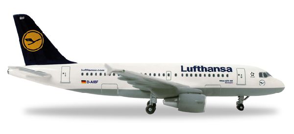 518031C Herpa Lufthansa / ルフトハンザドイツ航空 A319 Sinsheim D-AIBF 1:500 完売しました。