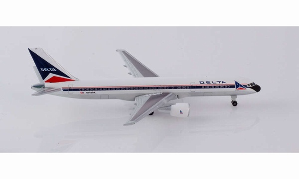 532600 Herpa Delta / デルタ航空 B757-200 N608DA 1:500 完売しました。