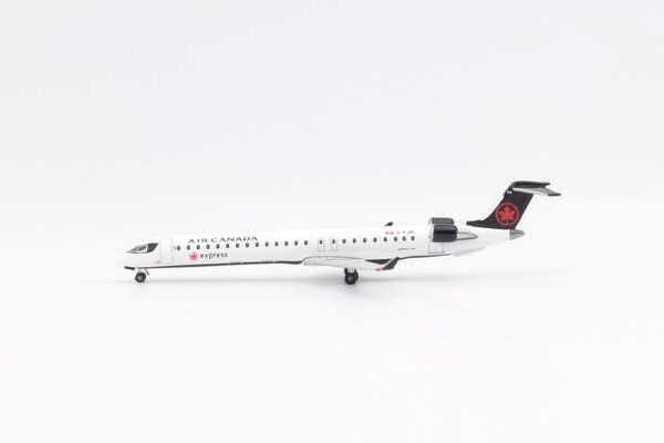 533164 Herpa Air Canada / エア カナダ CRJ-900 C-FJZL 1:500 完売しました。