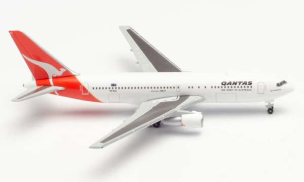 534383 Herpa Qantas / カンタス航空 City of Wollongong B767-200 VH-EAJ 1:500 完売しました。