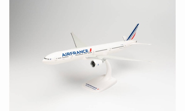 612470-001 Herpa SNAPFIT Air France / エールフランス航空 A350-900 F-HTYM 1:200 完売しました。