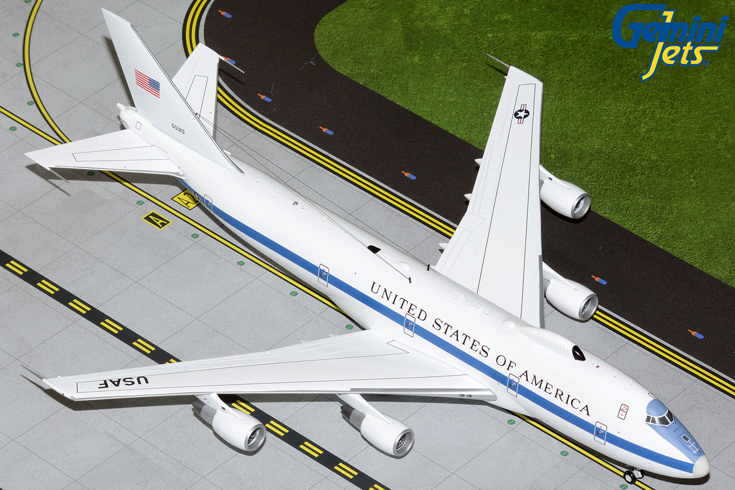 G2AFO1098 GEMINI 200 U.S. Air Force E-4B 75-0125 Advanced Airborne Command Post 1:200 完売しました。