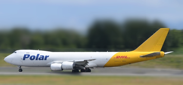 04464 Phoenix Polar Air Cargo(DHL) / ポーラーエアカーゴ B747-8F N855GT 1:400 お取り寄せ