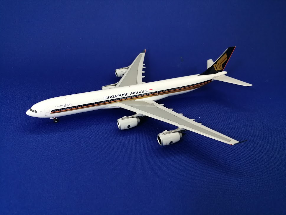 04478 Phoenix Singapore Airlines / シンガポール航空 A340-500 Leadership 9V-SGB 1:400 完売しました。