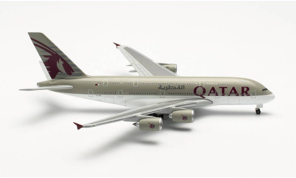 528702-001 Herpa Qatar Airways / カタール航空 A380 A7-APG 1:500 完売しました。