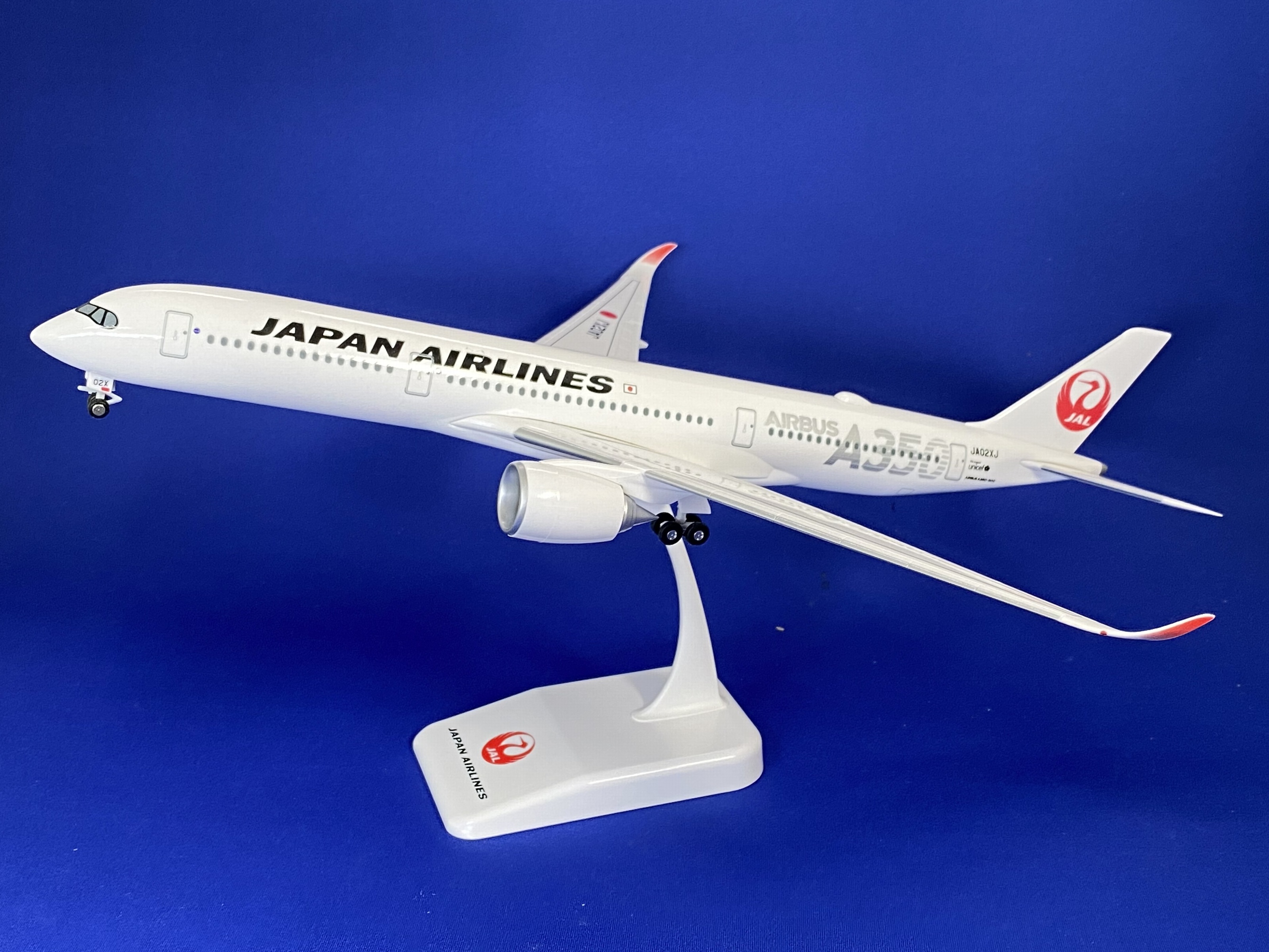 BJQ2044 JALUX企画品 (EVER RISE) JAL / 日本航空 2号機 A350-900 JA02XJ 組立品 スナップインモデル 1:200 完売しました。
