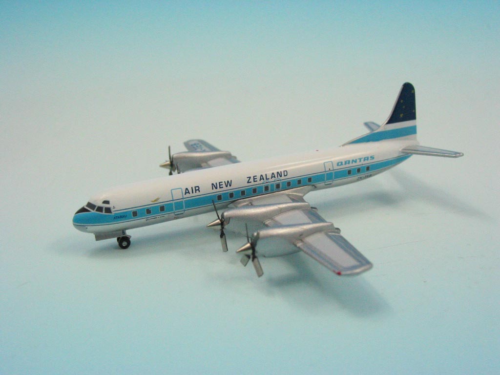 JC40006 JC WING Air New Zealand / ニュージーランド航空 QANTAS L-188  1:400 完売しました。