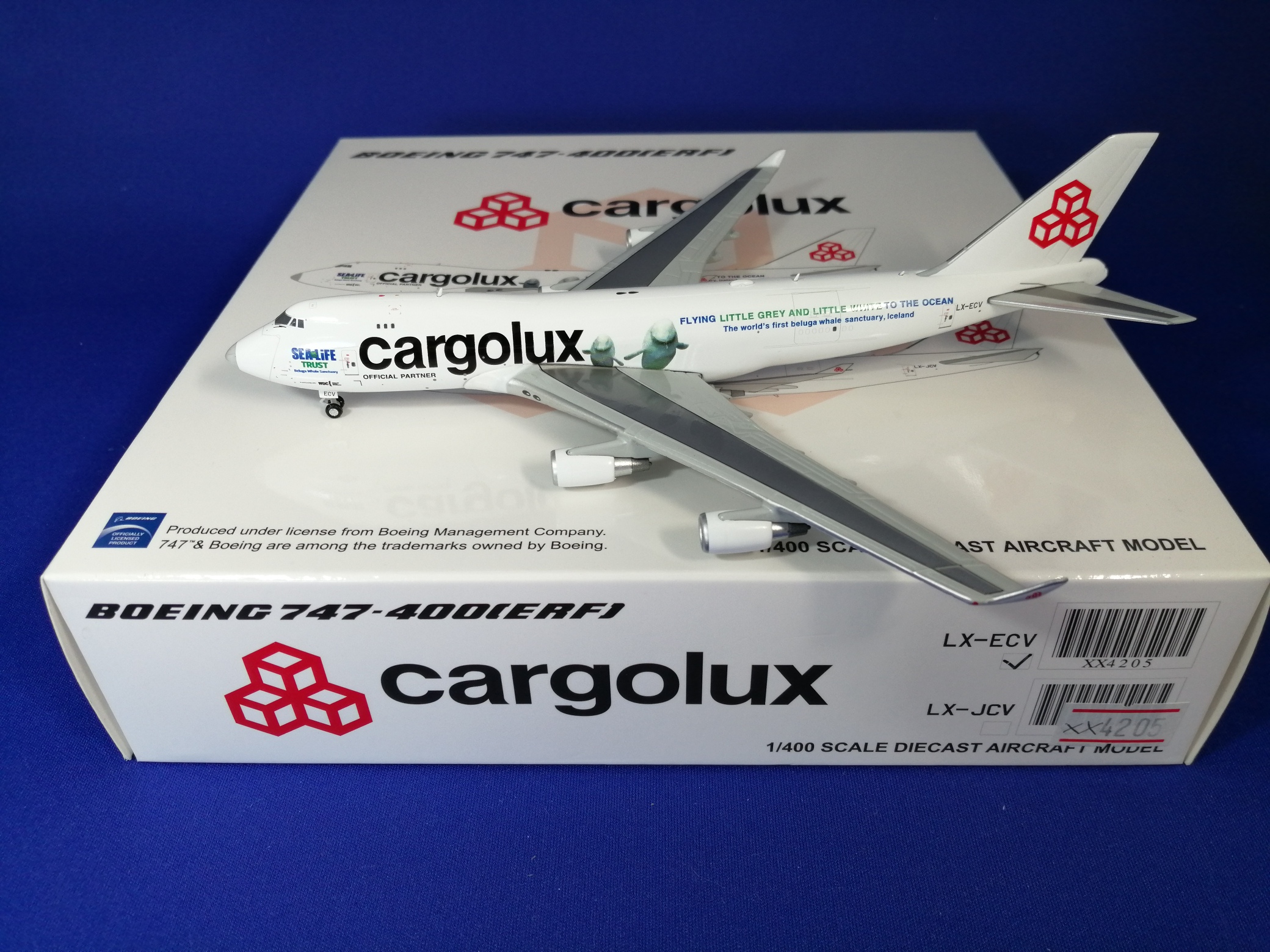 XX4205 JC WING Cargolux / カーゴルックス航空/カーゴルクス B747-400F LX-ECV 1:400 完売しました。
