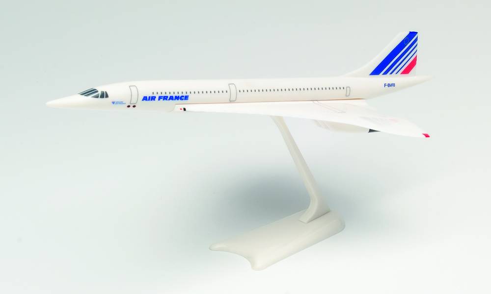 605816-001 Herpa SNAPFIT Air France / エールフランス CONCORDE F-BVFB 1:250  完売しました