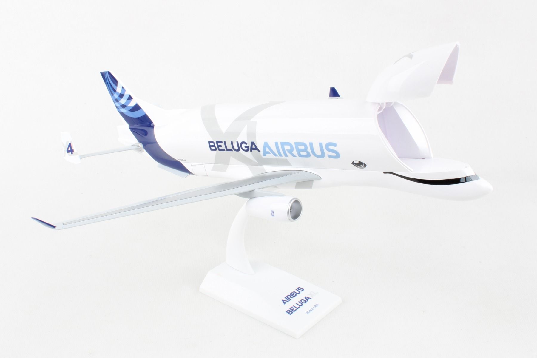 SKR1090 SKY MARKS Airbus BelugaXL / エアバス ベルーガ A300-600ST  カーゴドア開閉 組立式 スタンド付き ギヤなし 1:200 メーカー完売