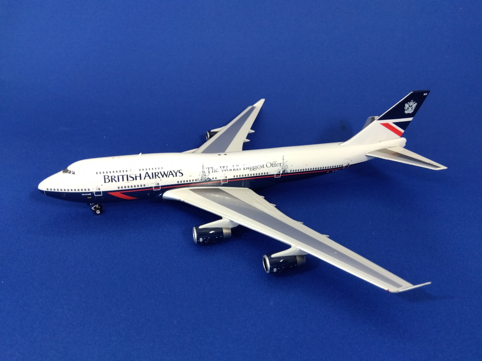 04514 Phoenix British Airways / 英国航空 ブリティッシュ・エアウェイズ The World’s Biggest Offer B747-400 G-BNLC 1:400 完売しました。