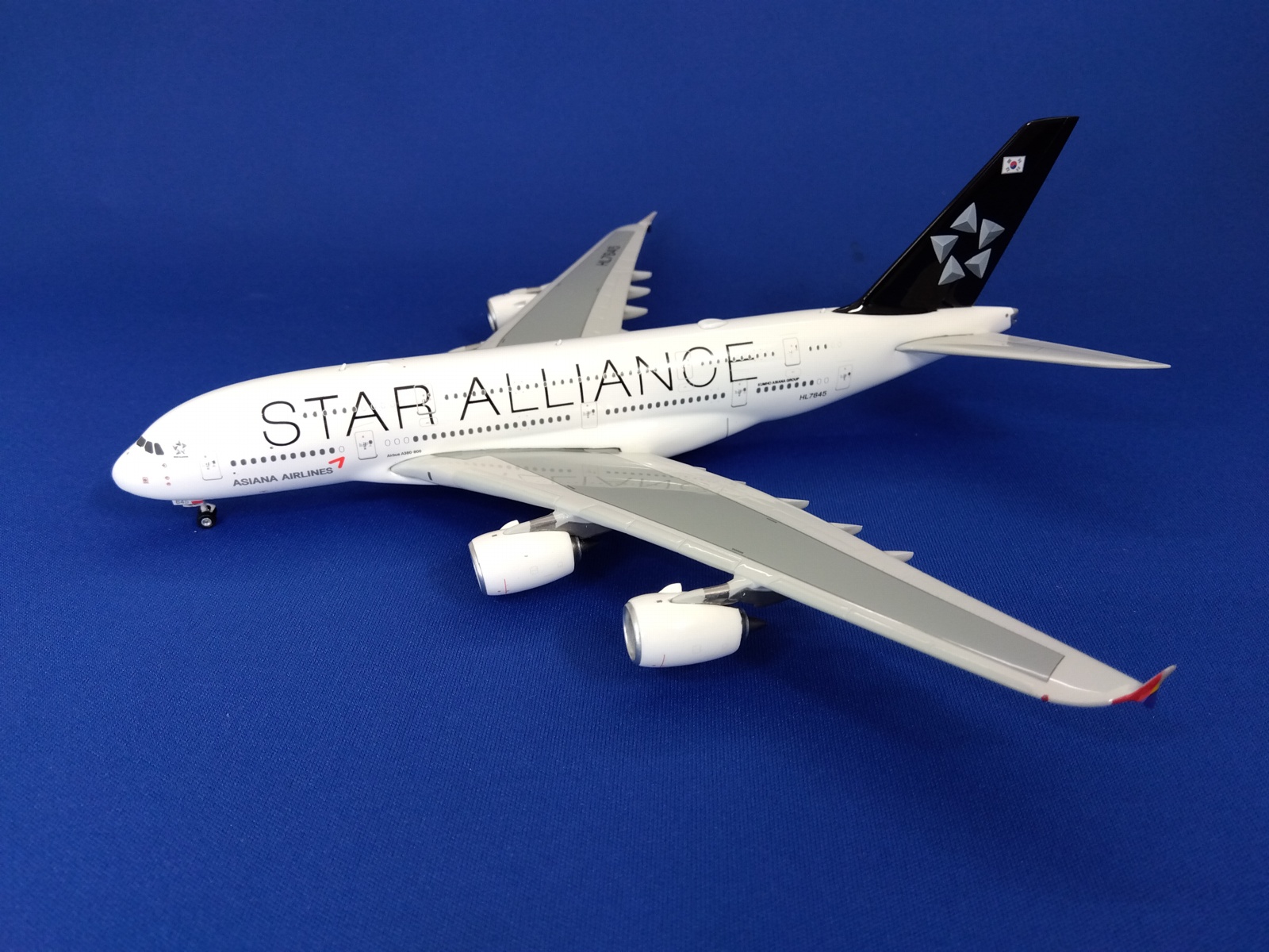 11795 Phoenix Asiana Airlines / アシアナ航空 Star Alliance A380 HL7645 1:400 お取り寄せ
