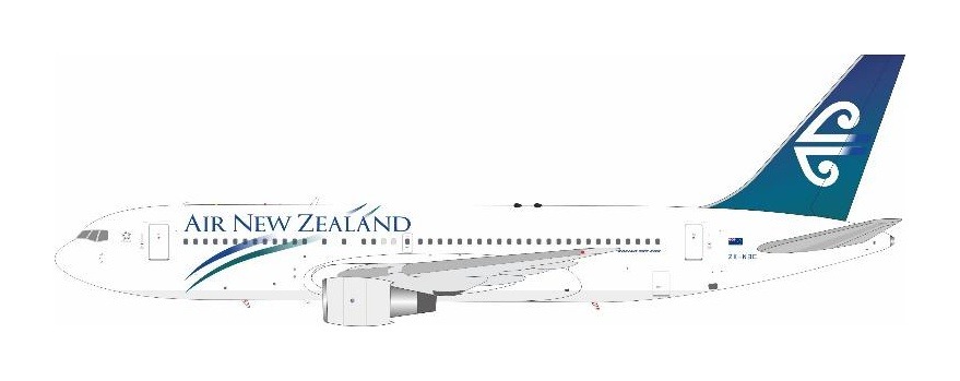 762NZ1023 IN Flight200 Air New Zealand / ニュージーランド航空 B767-200ER ZK-NBC スタンド付き 1:200 メーカー完売