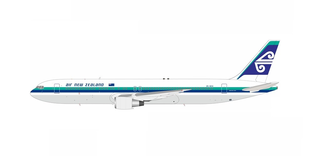 763NZ0423 IN Flight200 Air New Zealand / ニュージーランド航空 OLD COLOURS B767-300 ZK-NCH スタンド付き 1:200 メーカー完売