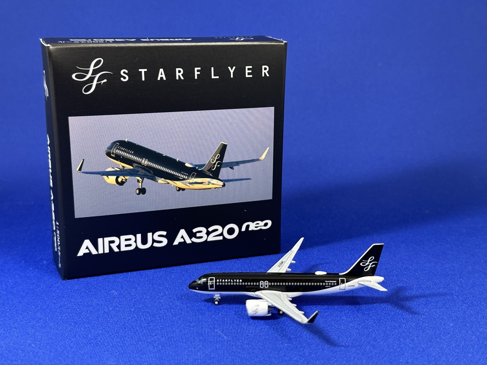 SFJ5005 クロスウイングオリジナル STARFLYER / スターフライヤー A320neo JA28MC 1:500 完売しました。