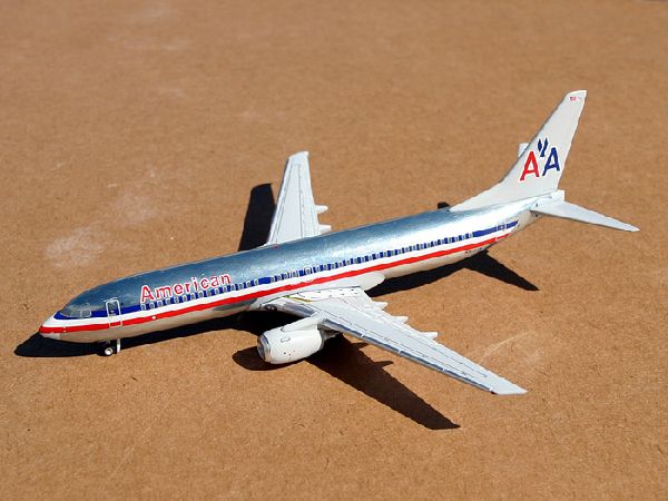 73008 GEMINI JETS American Airlines / アメリカン航空 B737-800 N913AN 1:250 メーカー完売