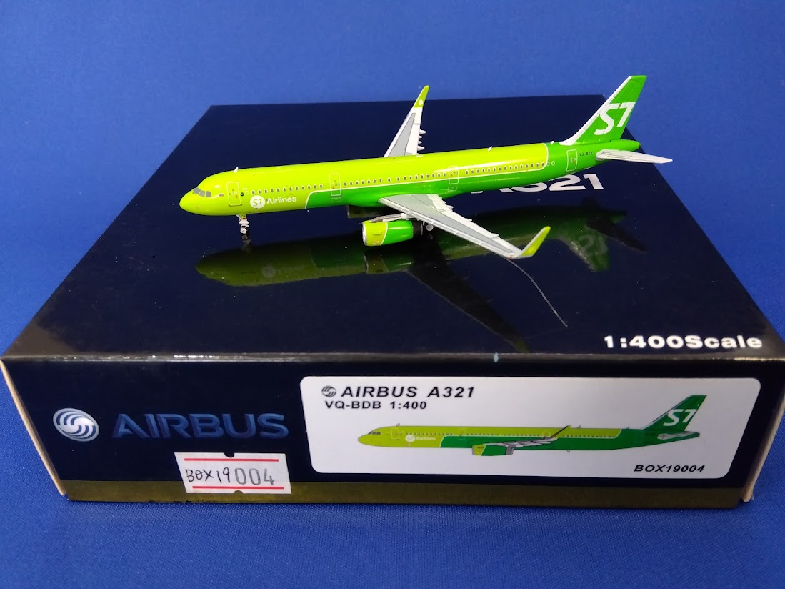 BOX19004 PandaModel S7 Airlines / S7航空 A321-200 VQ-BDB 1:400 メーカー完売