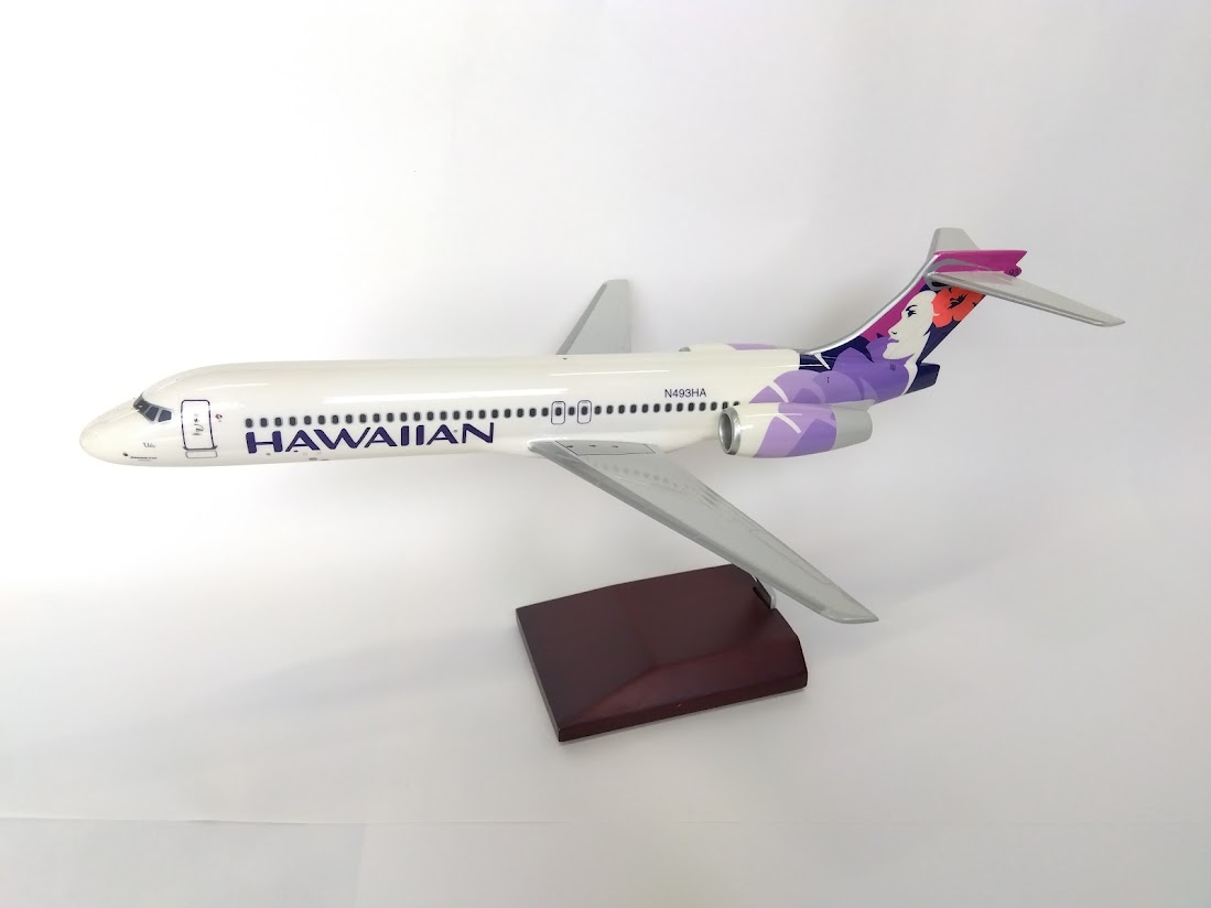 GJ717 GEMINI 100 Hawaiian Airlines / ハワイアン航空 B717-200 N493HA 1:100 完売しました。