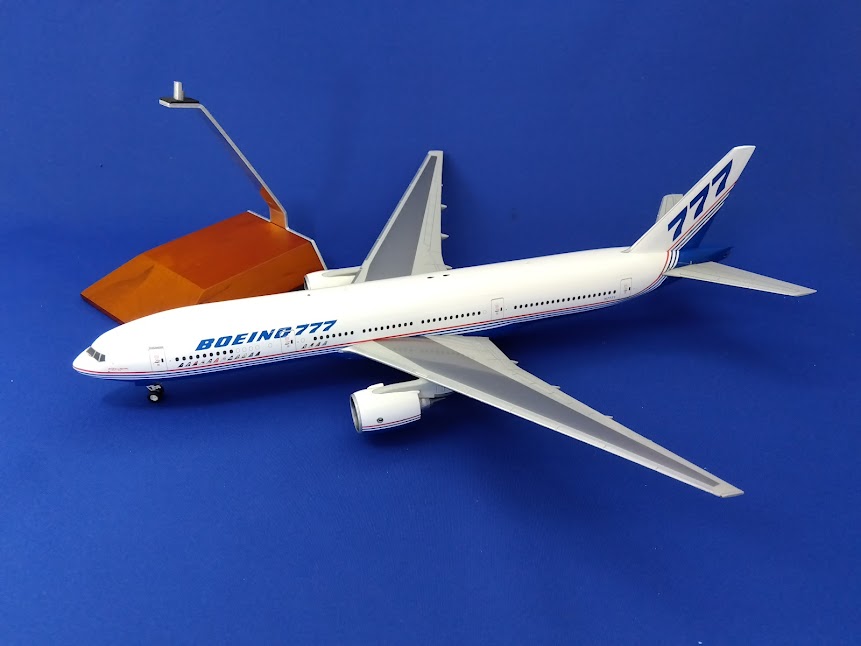 XX2695 JCWING Boeing / ボーイングカラー B777-200 N7771 1:200 完売しました。
