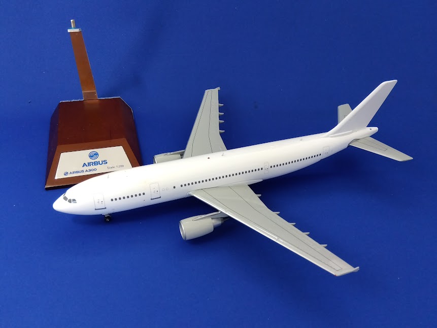 XX2994 JCWING BLANK White / ホワイト A300-600 1:200 完売しました。