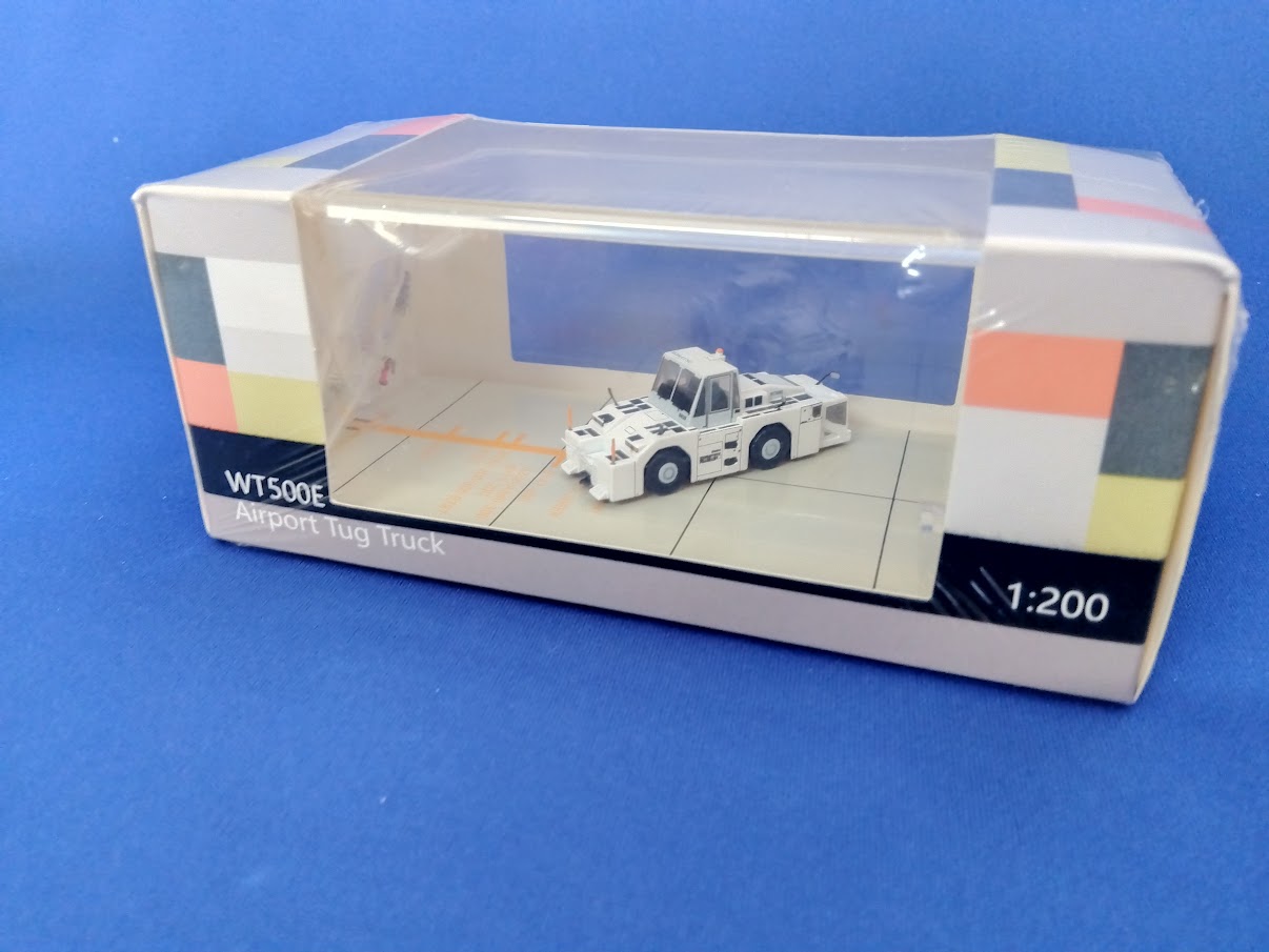 2WT500E01 JCWING Towing car WT500E 1:200 完売しました。