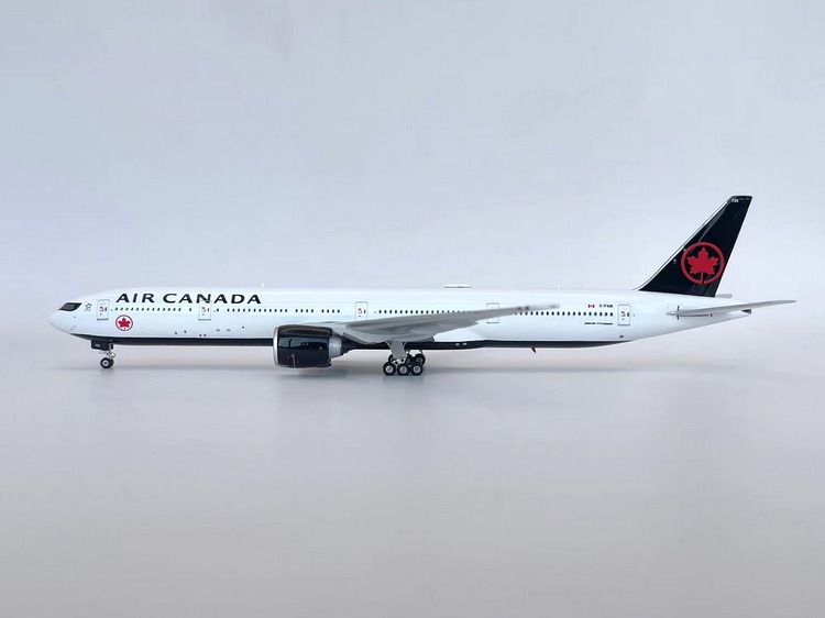 04618 Phoenix Air Canada / エア・カナダ B777-300ER C-FIUR 1:400 完売しました。