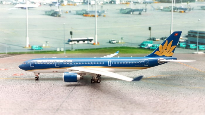 11278 Phoenix Vietnam Airlines / ベトナム航空 A330-200 VN-A376 1:400 完売しました。