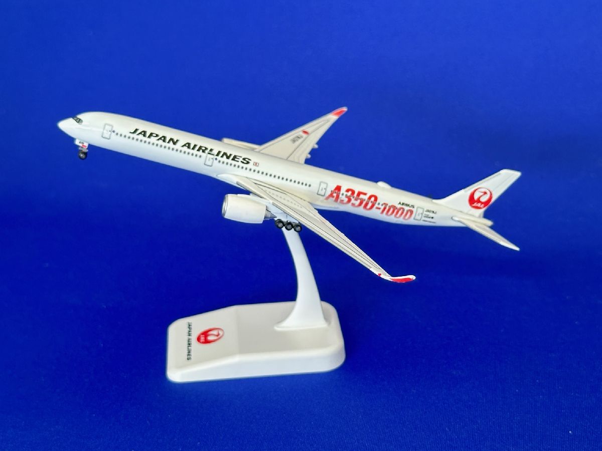 BJQ2069 JALUX企画品 (EVER RISE) JAL / 日本航空 1号機 レッドロゴ A350-1000 JA01WJ  1:500 メーカー完売