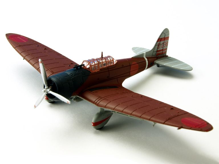 AV441009 Avioni-X 愛知99式艦上爆撃機11型 空母翔鶴 EI-238 1:144 お取り寄せ