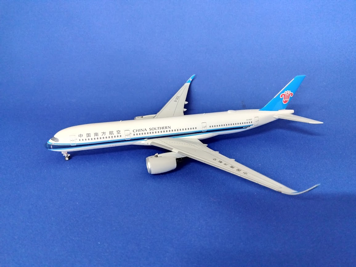 NG24012 NG MODEL CHINA SOUTHERN AIRLINES / 中国南方航空 A350-900 B-30CE 1:400 完売しました。