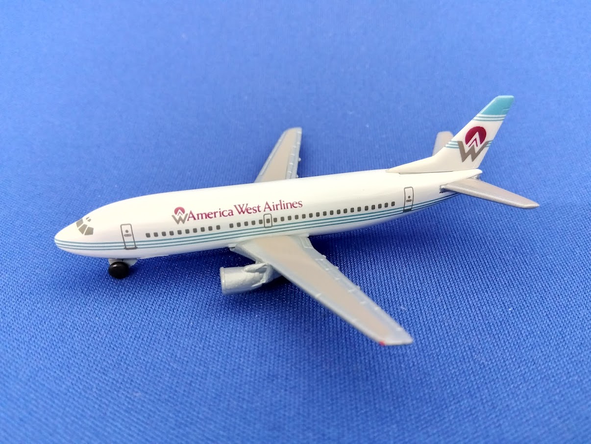 500302 Herpa America West Airlines / アメリカウエスト航空 B737-300 1:500 旧ギヤ メーカー完売
