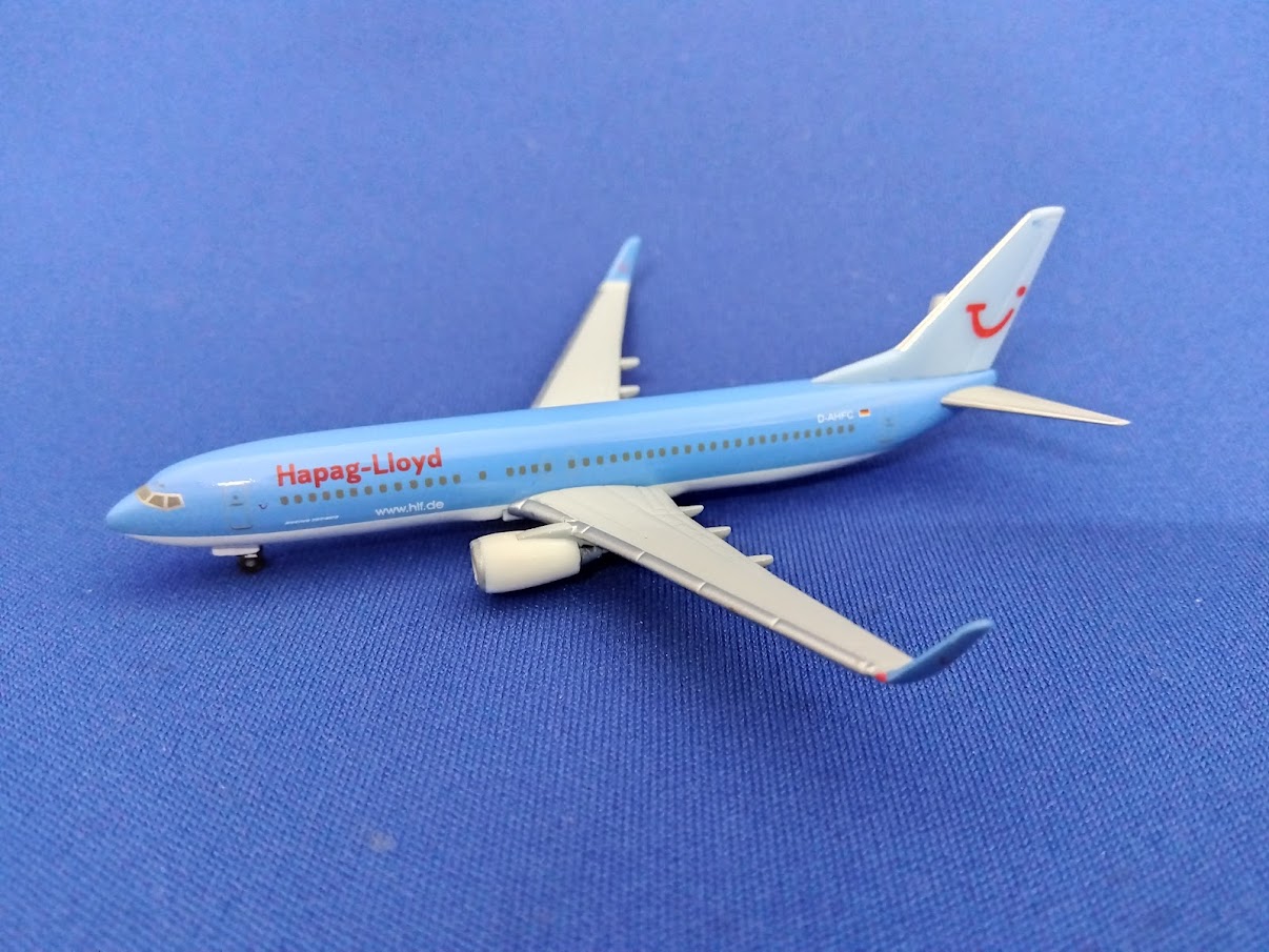 501149 Herpa Hapag-Lloyd / ハパックロイド B737-800 D-AHFC 1:500 完売しました。