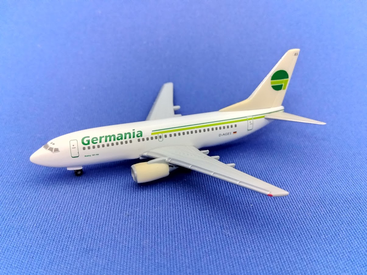 505796 Herpa Germania / ゲルマニア B737-700 D-AGET 1:500 完売しました。