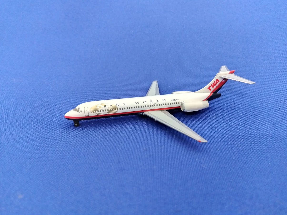 512374 Herpa TWA Trans World Airlines / トランス・ワールド航空 B717-200 N402TW 1:500 完売しました。
