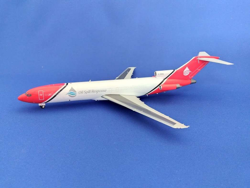 LH2380 JCWING T2 Aviation / T2 アヴィエーション B727-200F G-OSRA 1:200 完売しました。