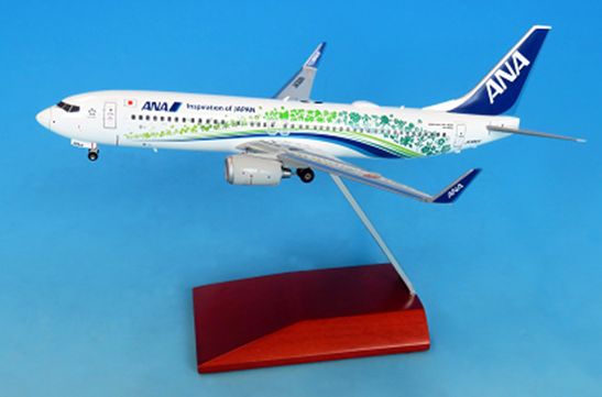 NH20238 全日空商事特注品 ANA All Nippon Airways / 全日空 B737-800 ふるさとJET JA58AN 完成品 木製スタンド・プレート付き 1:200 お取り寄せ