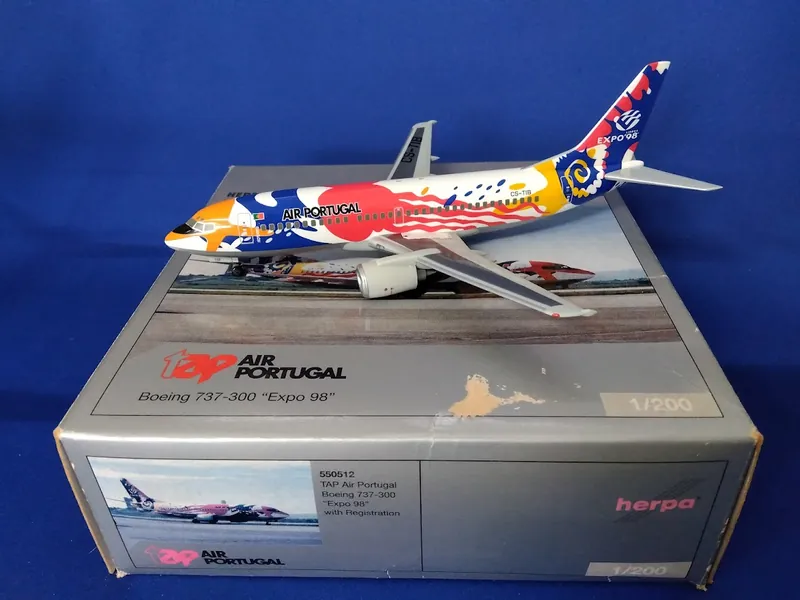 550512 Herpa TAP Air Portugal / TAPポルトガル航空 EXPO 98 B737-300 CS-TIB 1:200 完売しました。