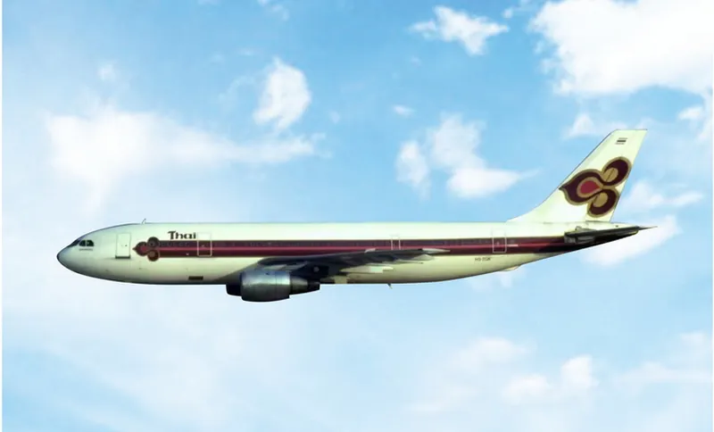 12108 Phoenix Thai Airways / タイ国際航空 A300B4-203 HS-TGK 1:400 予約