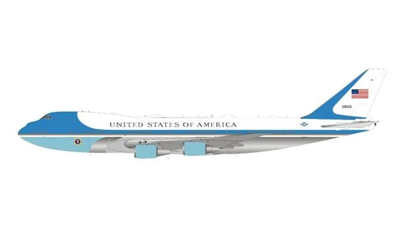 VC25A1226P IN Flight200 U.S. Air Force / アメリカ空軍 Air Force One VC-25A 29000 スタンド付き RETIREMENT COIN付 1:200 予約